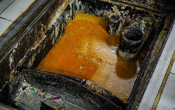 the duration of grease trap cleaning can vary, but it usually takes between 1 to 3 hours to complete